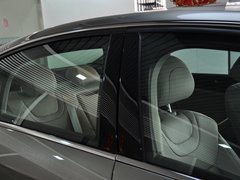 2013款 2.3L 自动 尊贵型