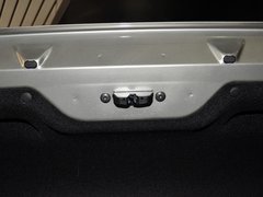 2013款 2.3L 自动 尊贵型
