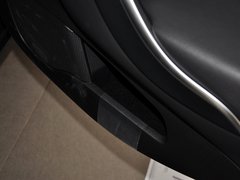 2013款 2.3L 自动 尊驭型