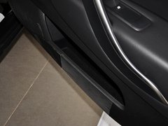 2013款 2.3L 自动 尊驭型
