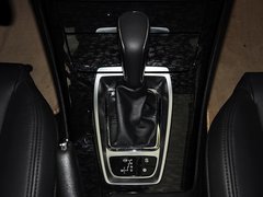2013款 2.3L 自动 尊驭型
