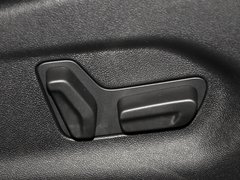 2013款 2.3L 自动 尊驭型