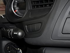 2013款 2.3L 自动 尊驭型