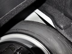 2013款 2.3L 自动 尊驭型