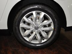 2013款 2.3L 自动 尊驭型