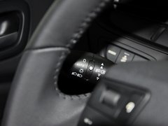 2013款 2.3L 自动 尊驭型