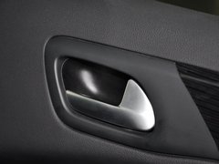 2013款 2.3L 自动 尊驭型