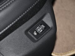 2013款 2.3L 自动 尊驭型