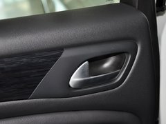 2013款 2.3L 自动 尊驭型