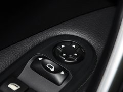2013款 2.3L 自动 尊驭型