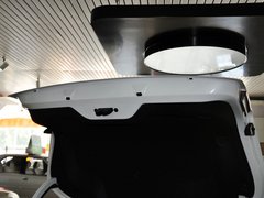 2013款 2.3L 自动 尊驭型