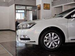 2013款 2.3L 自动 尊驭型