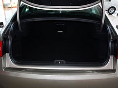 2013款 2.0L 自动 尊享型