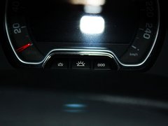 2013款 2.0L 自动 尊享型