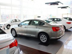 2013款 2.0L 自动 尊享型