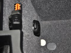雪铁龙C5 2013款 2.0L 自动 尊享型