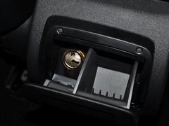 2013款 2.0L 自动 尊享型