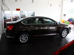 2013款 2.0L 自动 尊享型