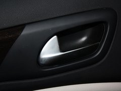 2013款 2.0L 自动 尊享型