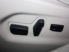 2013款 2.0L 自动 尊享型