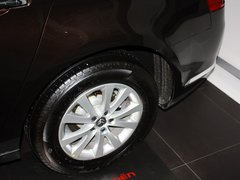 2013款 2.0L 自动 尊享型