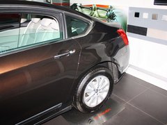 2013款 2.0L 自动 尊享型