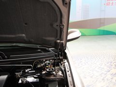 2013款 1.6L 手动 三厢冠军版