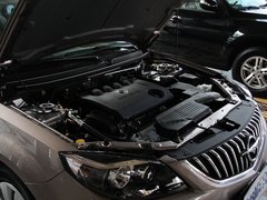 2013款 1.6L 手动 三厢冠军版