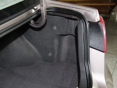 2013款 1.6L 手动 三厢冠军版