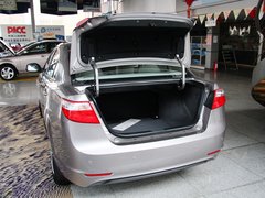 2013款 1.6L 手动 三厢冠军版
