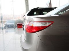 2013款 1.6L 手动 三厢冠军版