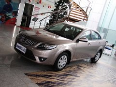 2013款 1.6L 手动 三厢冠军版
