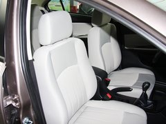 2013款 1.6L 手动 三厢冠军版