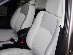 2013款 1.6L 手动 三厢冠军版