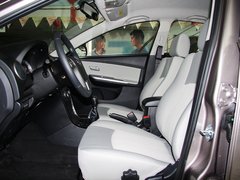 2013款 1.6L 手动 三厢冠军版