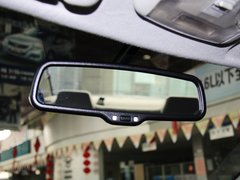 2013款 1.6L 手动 三厢冠军版