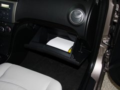 2013款 1.6L 手动 三厢冠军版