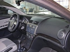 2013款 1.6L 手动 三厢冠军版