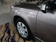2013款 1.6L 手动 三厢冠军版