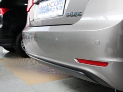 2013款 1.6L 手动 三厢冠军版