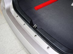 2013款 1.6L 手动 三厢冠军版