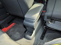 2013款 1.4T DCT 中国限量版Ego
