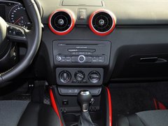 2013款 1.4T DCT 中国限量版Ego