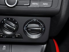 2013款 1.4T DCT 中国限量版Ego