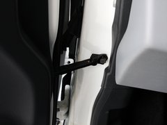 2013款 1.0L 手动 舒适型