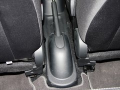 2013款 1.0L 手动 舒适型