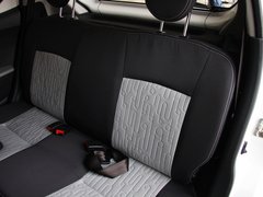 2013款 1.0L 手动 舒适型