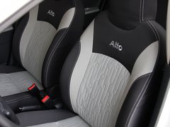 2013款 1.0L 手动 舒适型