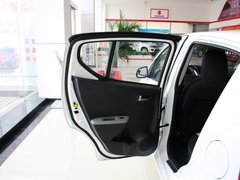 2013款 1.0L 手动 舒适型