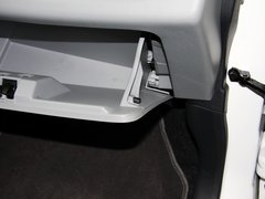 2013款 1.0L 手动 舒适型
